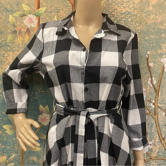 NWOT Black & White Checkered Long Sleeve Mini Dress - Picture 3 of 4